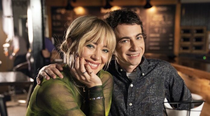 Lizzie McGuire-reboot tijdelijk op pauze na vertrek van maakster lizzie mcguire