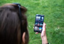 Dit is de volledige programmatie van Disney+ in België disney plus smartphone